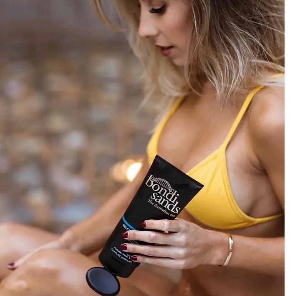 BONDI SANDS Self Tanning Lotion Size 7.0 oz Sealed Light/Medium